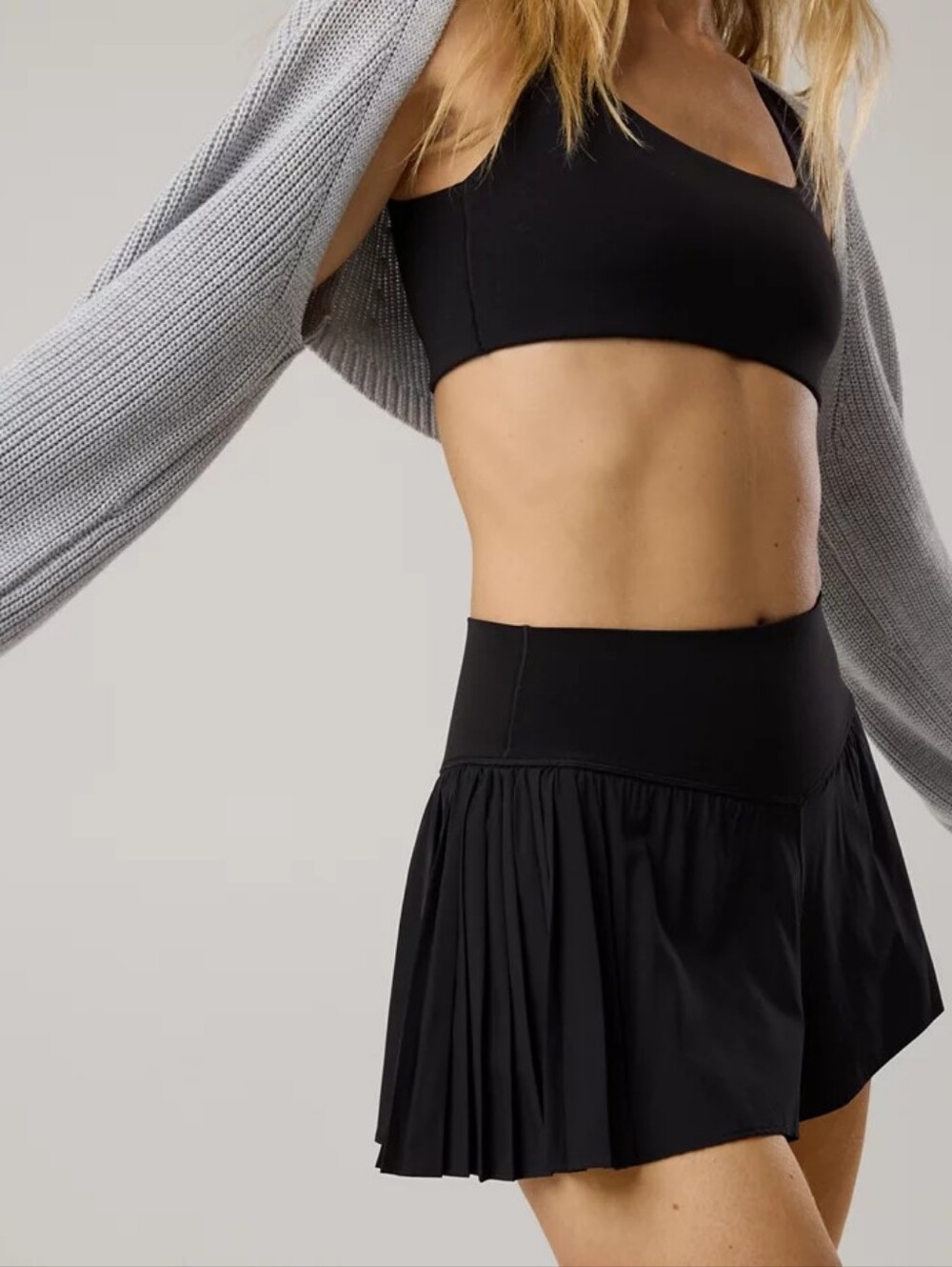 OFFLINE By Aerie Real Me Pleated Flowy Short